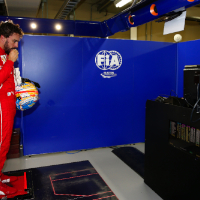 Alonso plays down chance of Abu Dhabi announcement