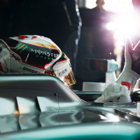 Qualifying Report - Hamilton takes pole