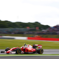 Raikkonen to continue at Ferrari in 2017