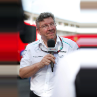 Mercedes confirms Brawn exit
