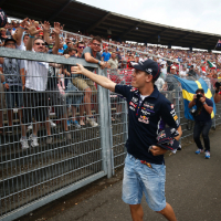 Vettel blamed for turning off Hockenheim crowd