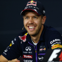 Vettel still not naming 2015 employer