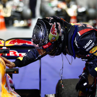 Race Report - Vettel ignites hat-trick challenge