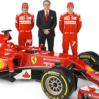 Ferrari unveils wide-nosed 2014 car