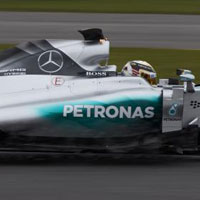 Mercedes completes first laps with W06