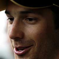 Williams signs Bruno Senna