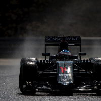 McLaren opens 2018 contract talks with Alonso