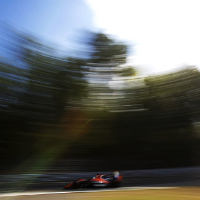 Alonso to decide future after Honda talks