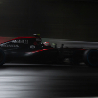 Button staying at McLaren