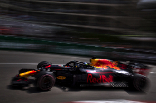 Qualifying Report - Polar opposites