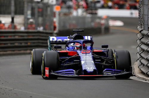 Kvyat driving 'better than ever' in 2019