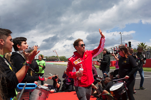 Vettel concerned after Barcelona tyre struggle