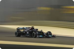 Mercedes fast even with worst floor says Verstappen