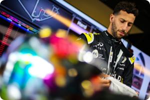 Marko, Ricciardo approve of 2021 'sprint race' trial