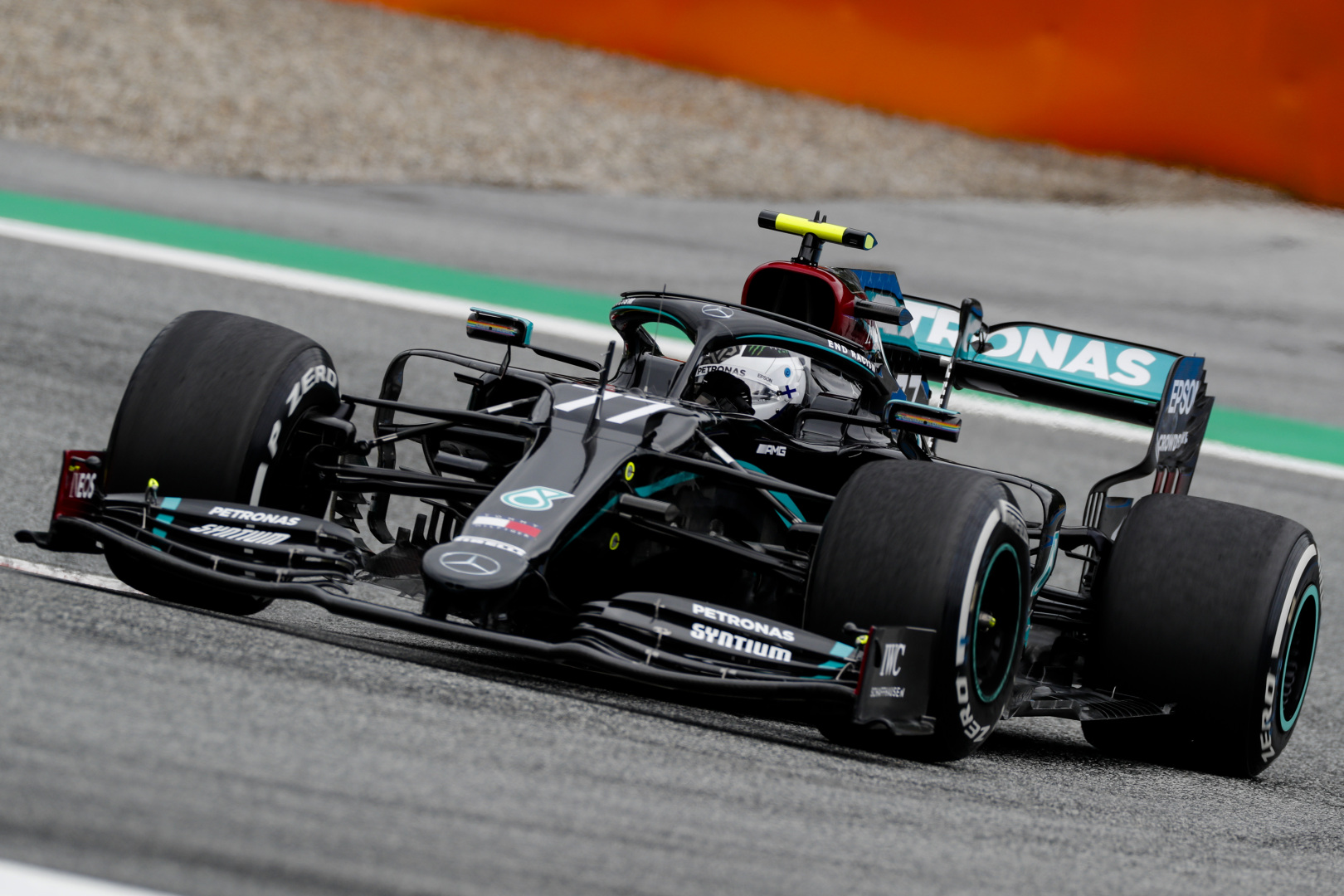 Qualifying Report - Mercedes on a different level