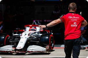 Raikkonen getting too old for F1?