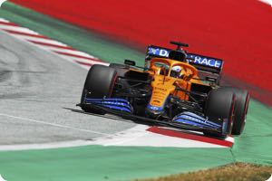 Seidl disappointed with Ricciardo form