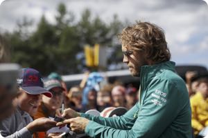 Vettel scolds F1 CEO over meteorite remarks