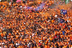 Verstappen criticises own fans in Austria
