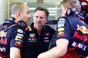 Verstappen's father not objective says Horner