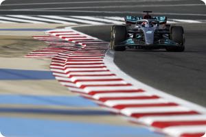 Mercedes driver lineup won't work well says Alesi