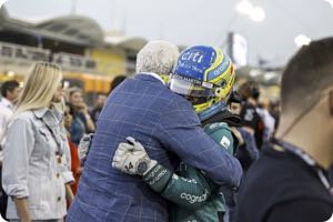 Alonso has two year Aston Martin contract