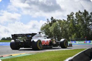 Haas to stick with Ferrari amid engine crisis