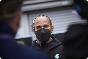 Hamilton defers to team's decision over 2022 teammate