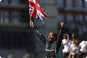 F1 unites to slam alleged Hamilton racial abuse