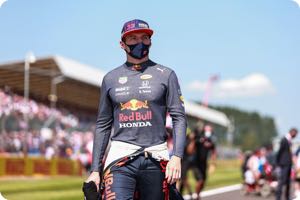 Verstappen's father tells Wolff not to call