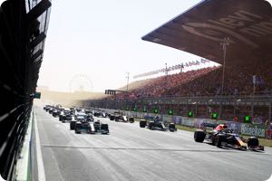 Red Bull not saying Mercedes engine illegal
