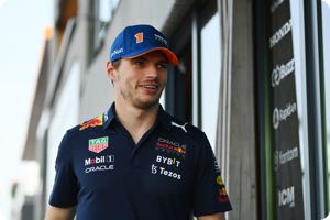 Verstappen calls for social media hate clampdown