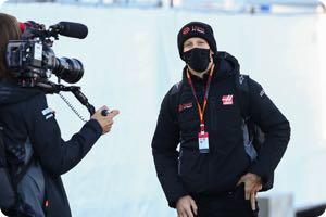 No doctor clearance for Grosjean yet