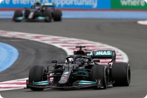 Red Bull warns Mercedes about front wing protest
