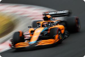 McLaren quiet about Piastri as Ricciardo leaves