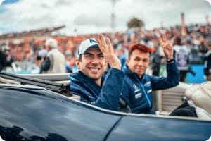 Latifi wants to keep Williams seat