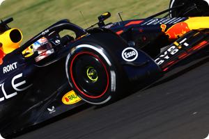 Verstappen enjoying dominating more than 2021 battle