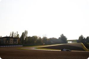 Kvyat slams track limits at Imola