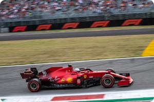Ferrari admits 20hp deficit to Mercedes engine