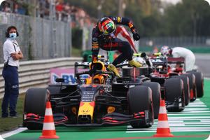 Perez's similar struggles not comforting says Albon
