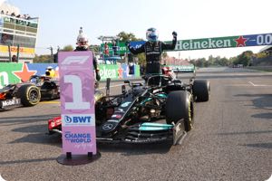F1 eyes third Grand Slam title for 2022
