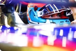 De Vries must avoid Verstappen comparison says boss