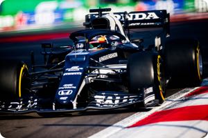 Red Bull hits reverse after Tsunoda blame