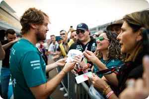 Vettel invited to test Indycar