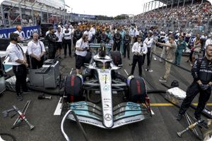 Hamilton hunted by new generation says Ickx