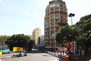 Marko moving Tsunoda from UK to Italy