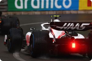 Steiner hopes for no Schumacher crashes in Baku