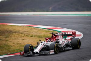 Raikkonen and Giovinazzi to stay with Alfa Romeo for 2021