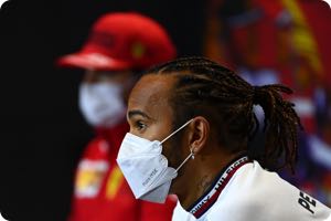 Wolff can't imagine Hamilton leaving