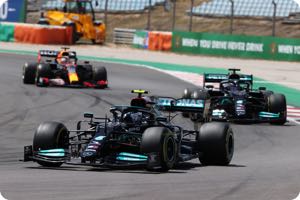 Bottas lacking confidence for title fight says Sirotkin